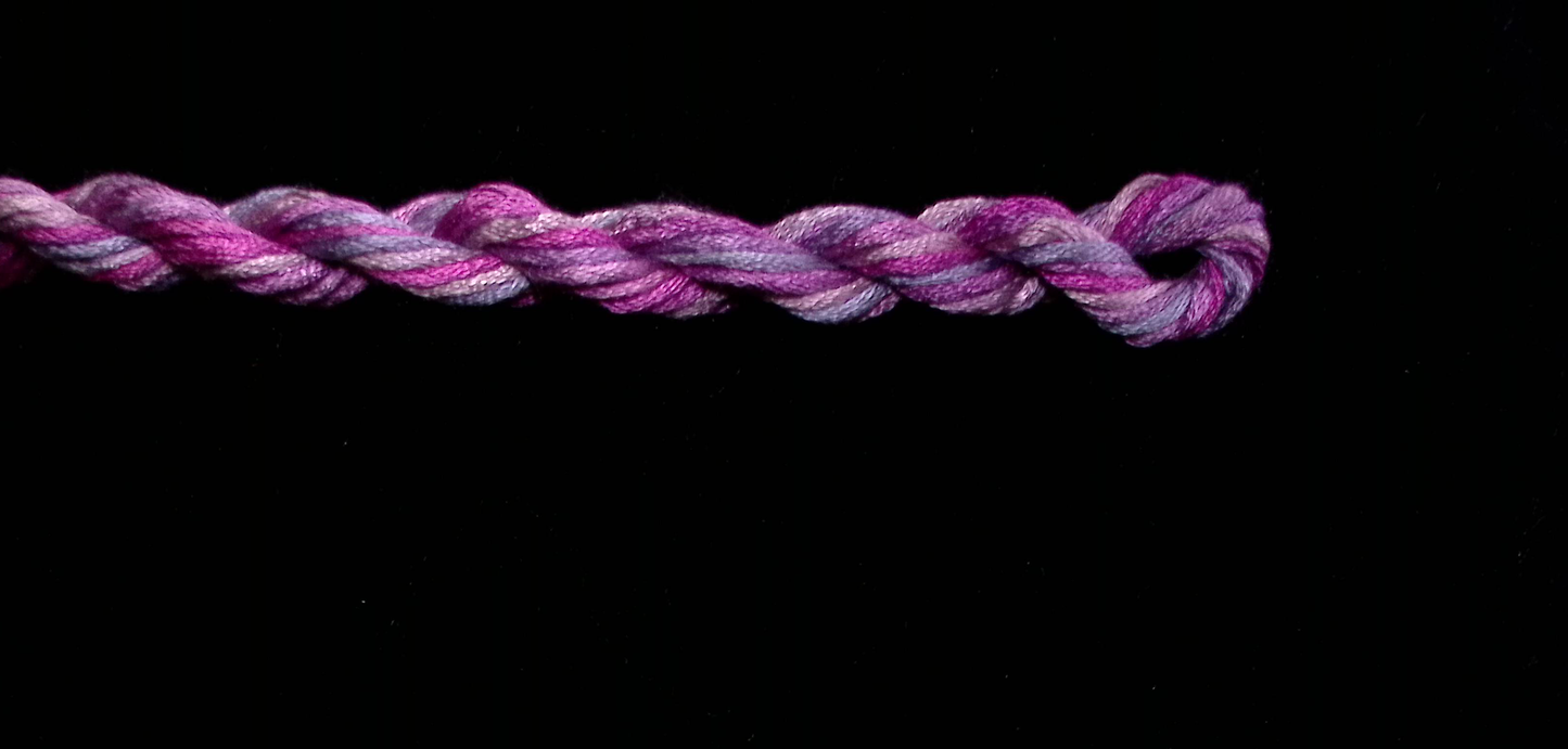 Antique Rose Waterlilies Thread