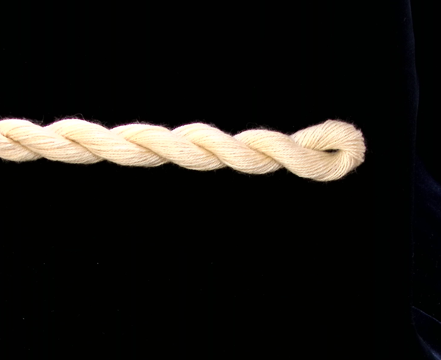 1146 Golden Brown Solid Color Impressions Thread