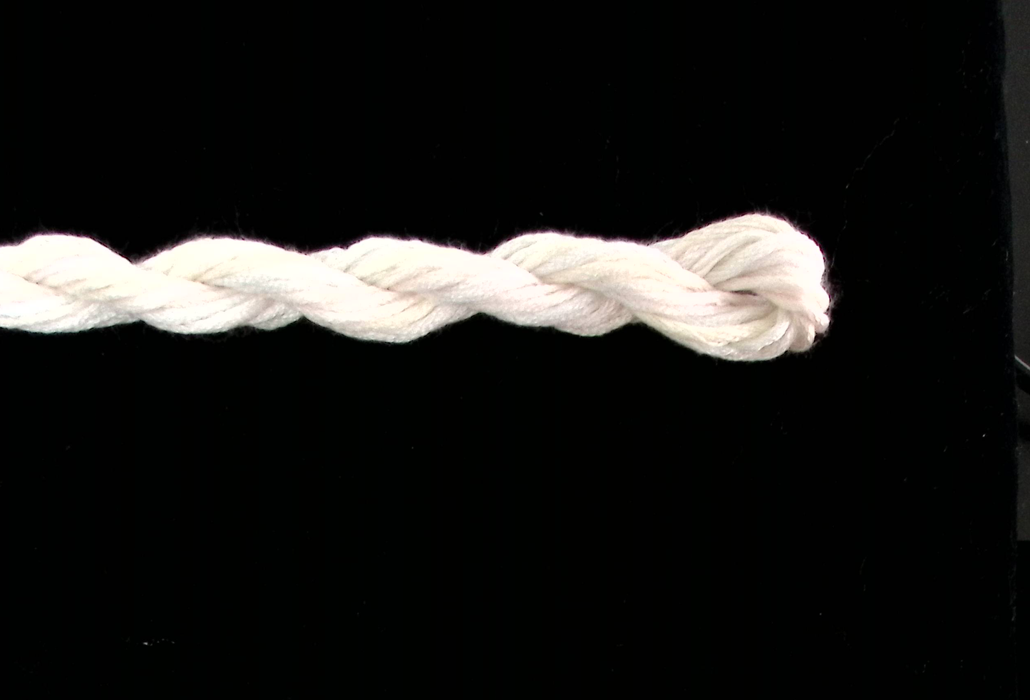 Honeysuckle Waterlilies Thread