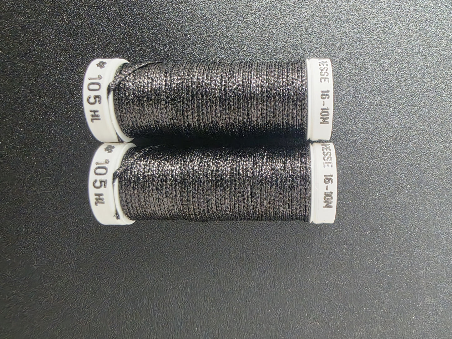 Au Ver A Soie Metallic #16 105HL