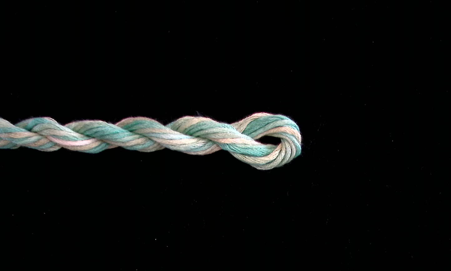 Creme de Menthe Waterlilies Thread
