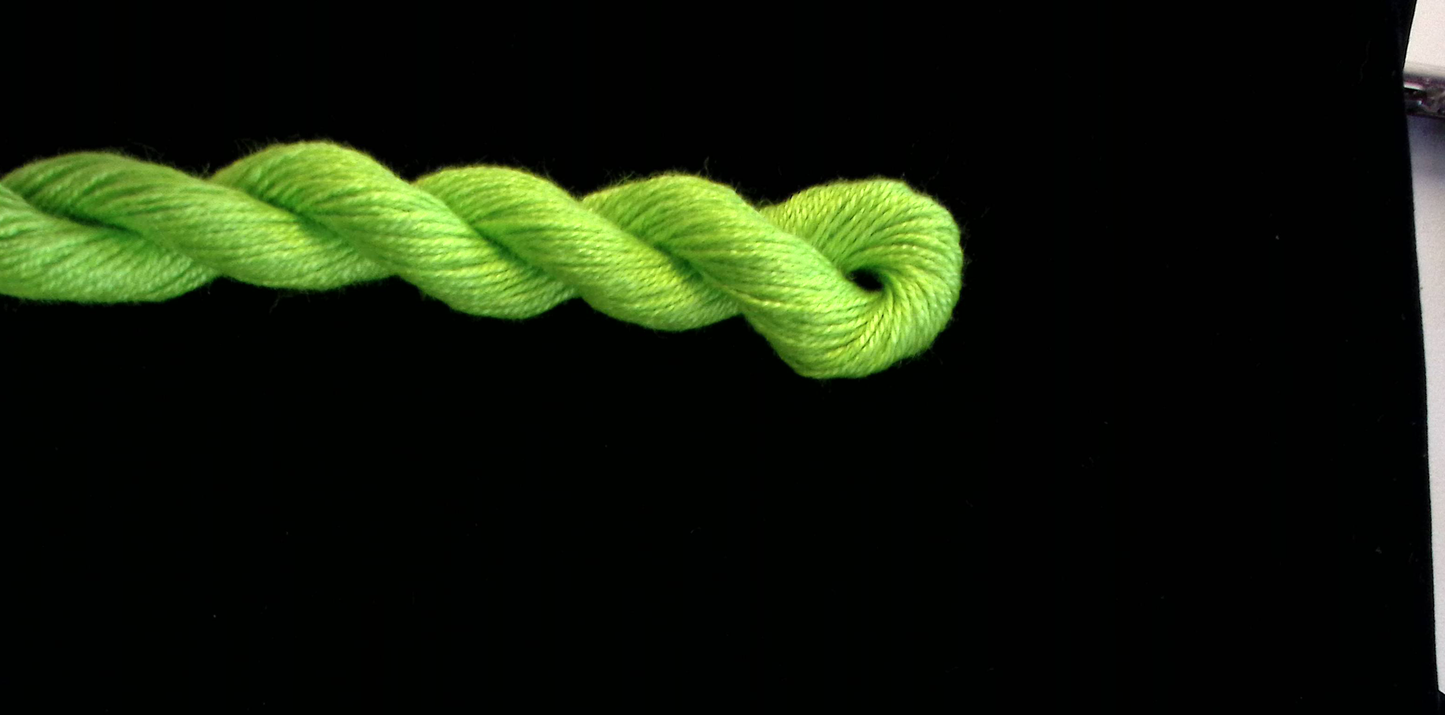 5043 Lime Green Solid Color Impressions Thread