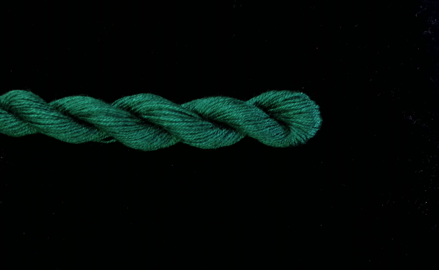 5080 Kelly Green Solid Color Impressions Thread