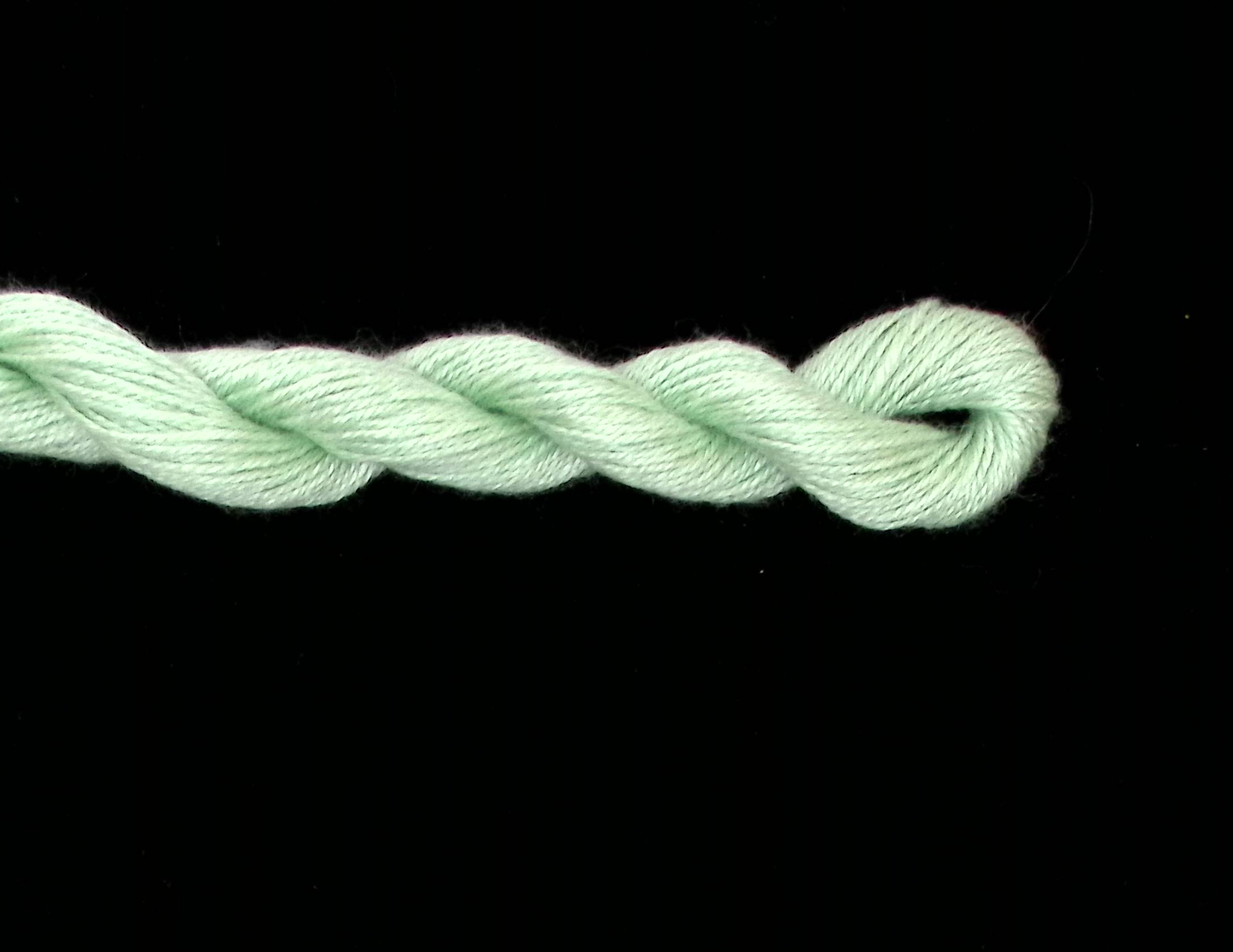 5088 Kelly Green Solid Color Impressions Thread