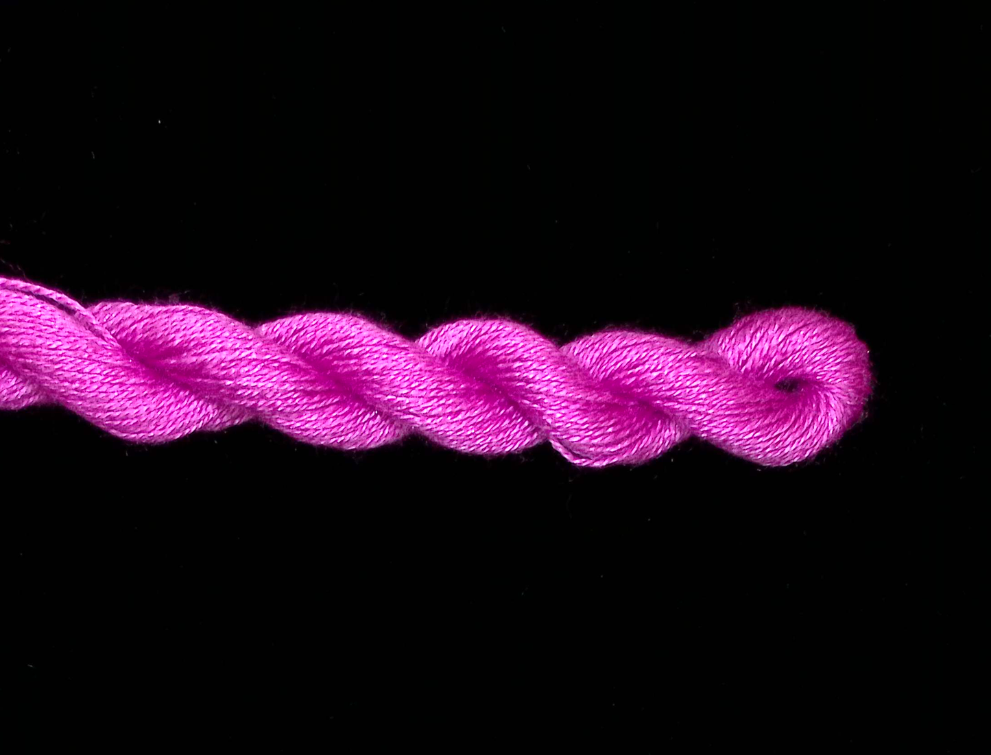 6006 Fuchsia Solid Color Impressions Thread