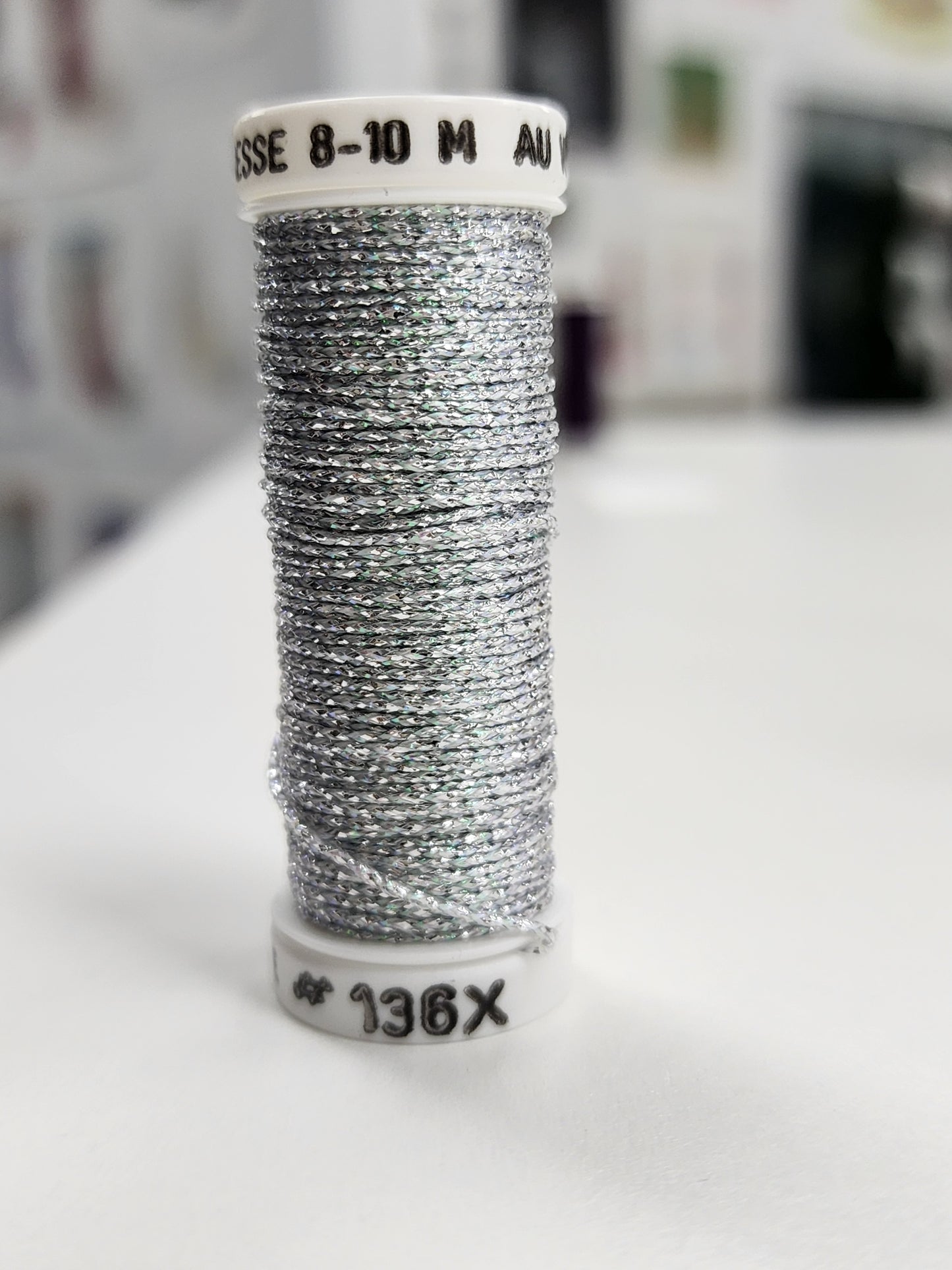 Au Ver A Soie Metallic #8 136X