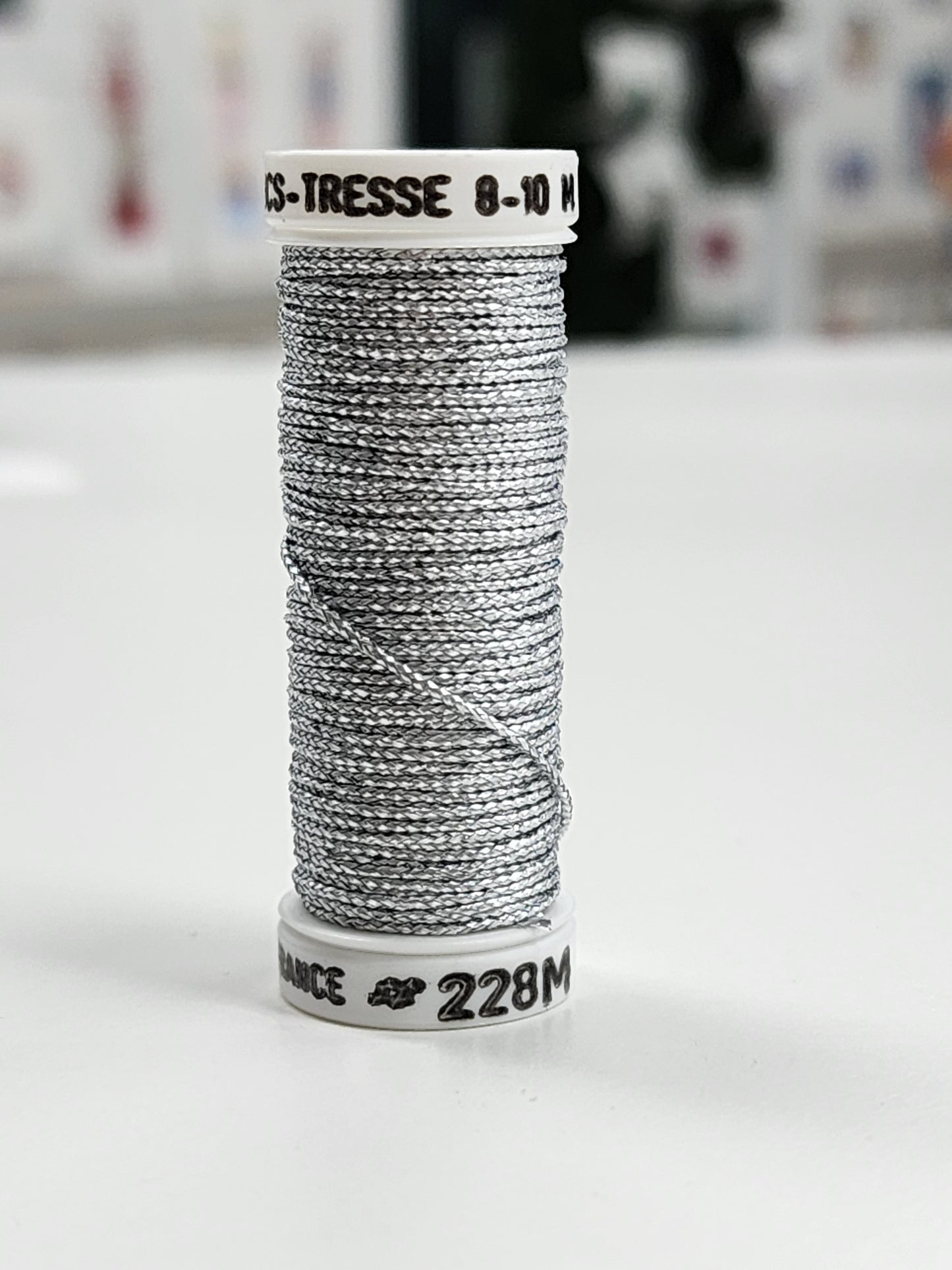 Au Ver A Soie Metallic #8 228M