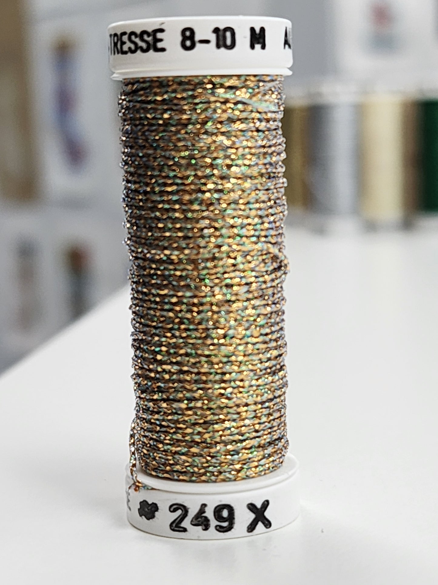 Au Ver A Soie Metallic #8 249X