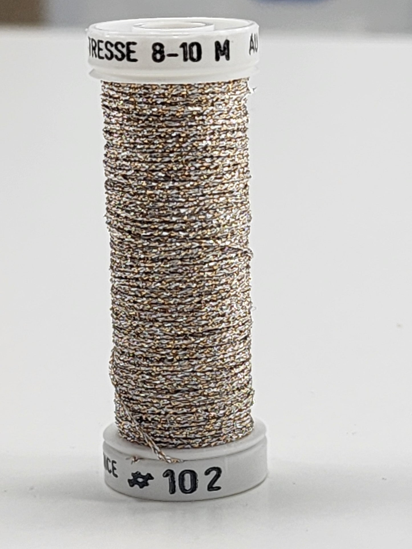 Au Ver A Soie Metallic #8 102