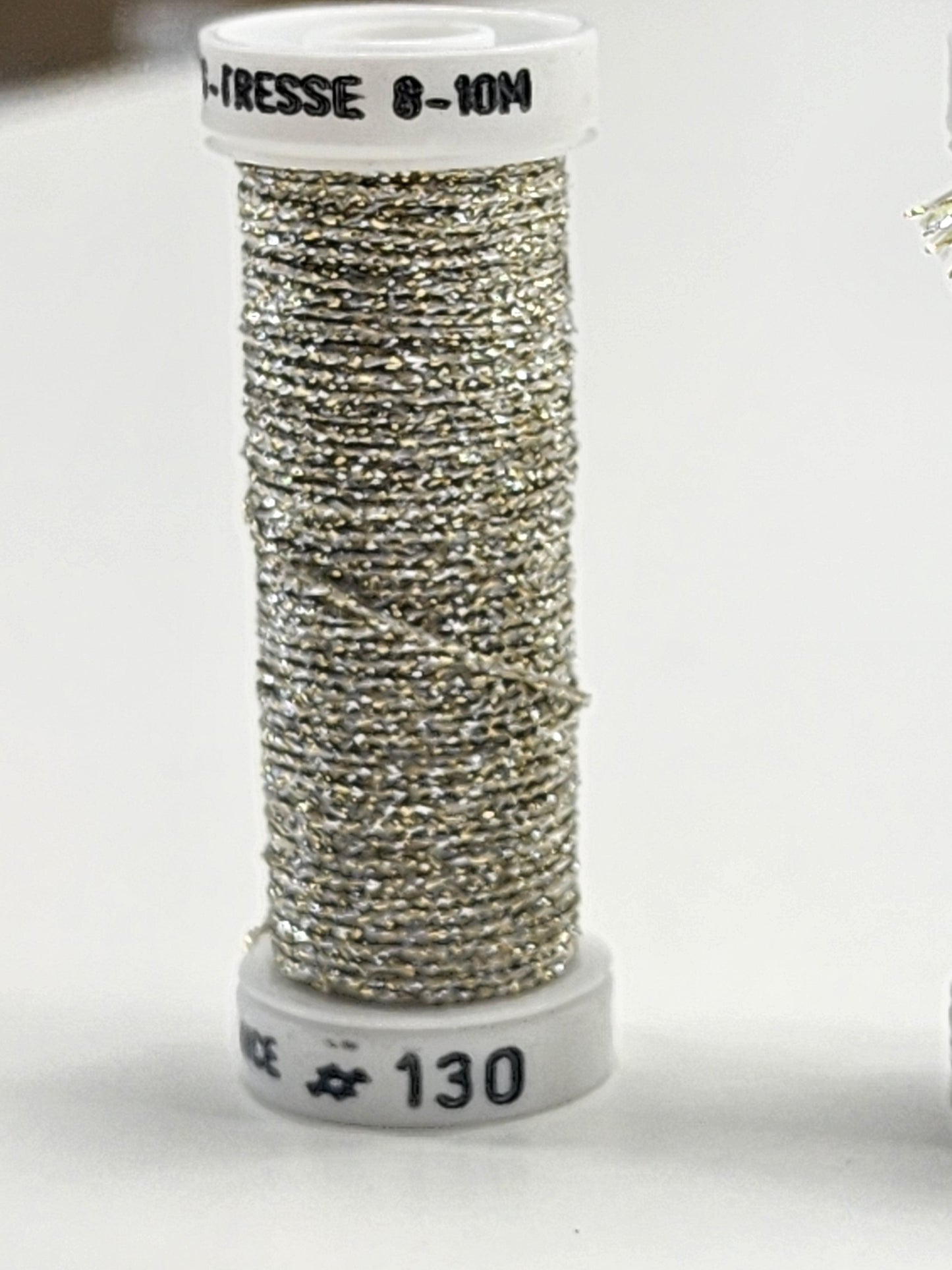 Au Ver A Soie Metallic #8 130