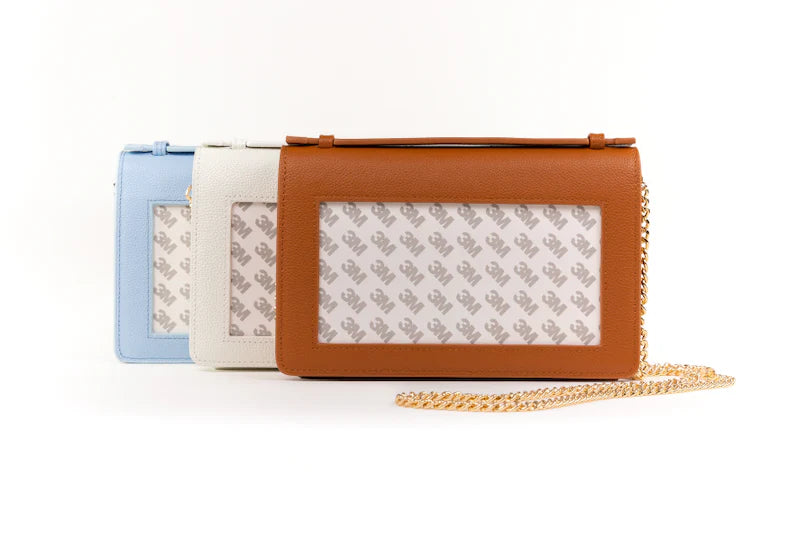 Everyday Clutch Cognac with Gold chain