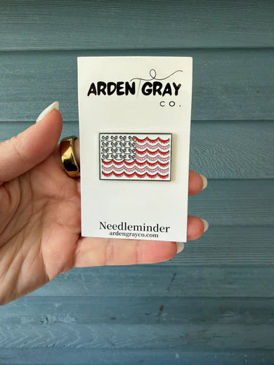 Bow Flag Needle Minder Arden Gray