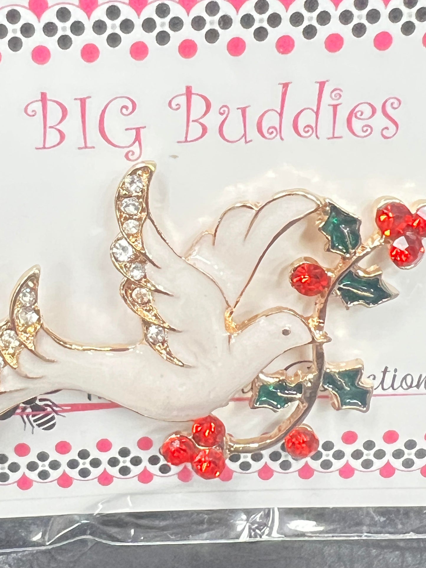 Big Buddie Needle Buddie Dove with Holly