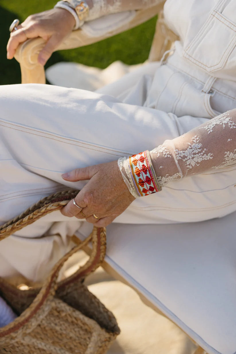 Cuff JW379 Colors of Praise