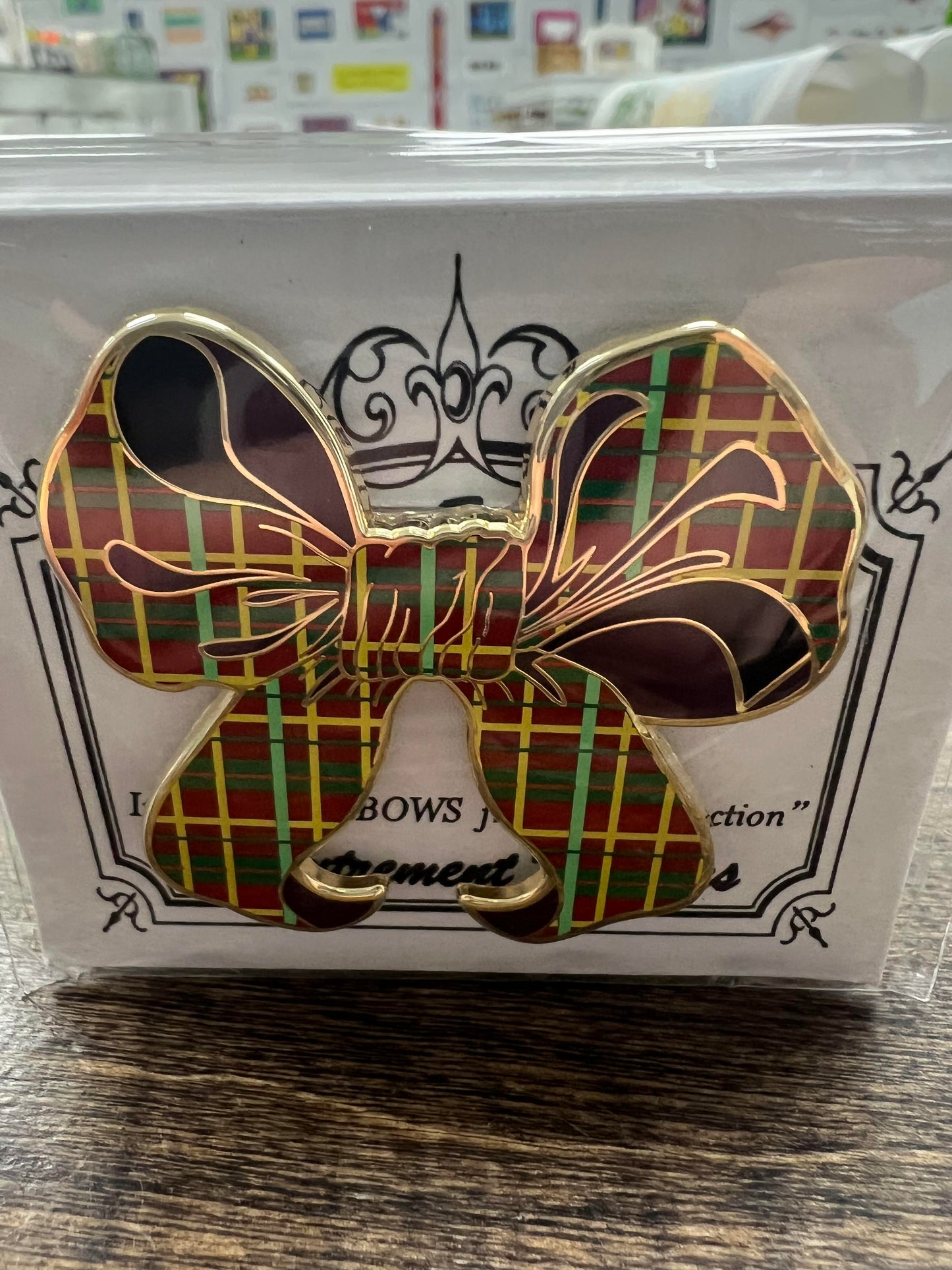 Plaid Bow Needle Minder