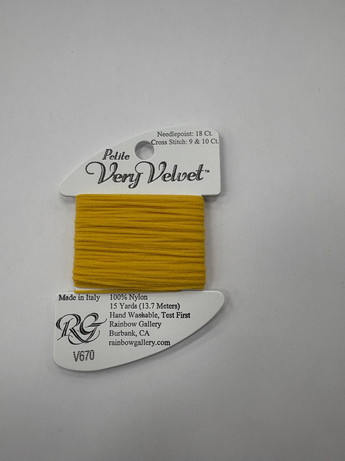V670 Yellow Gold