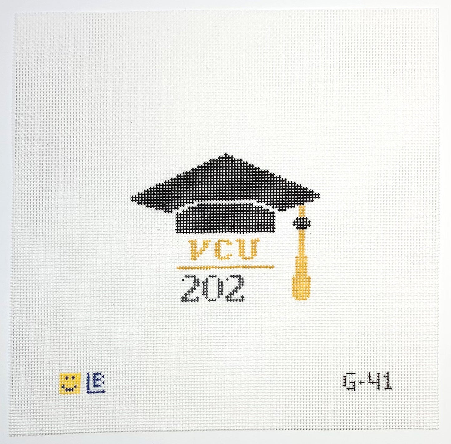 Virginia Commonwealth Grad Cap Lauren Bloch