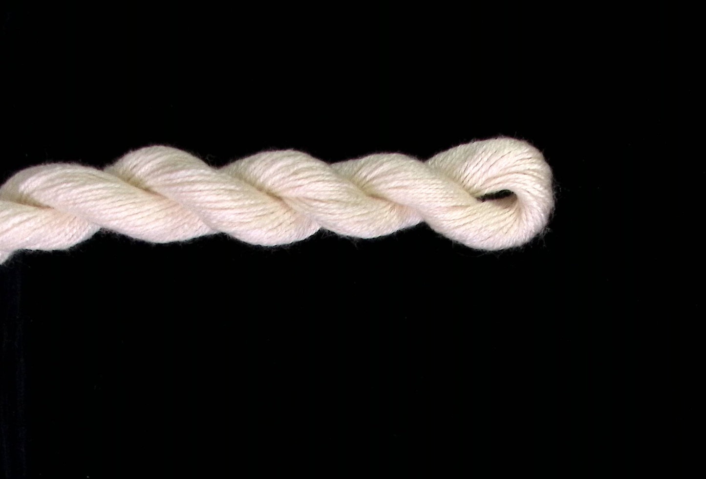 0000 Natural Solid Color Impressions Thread