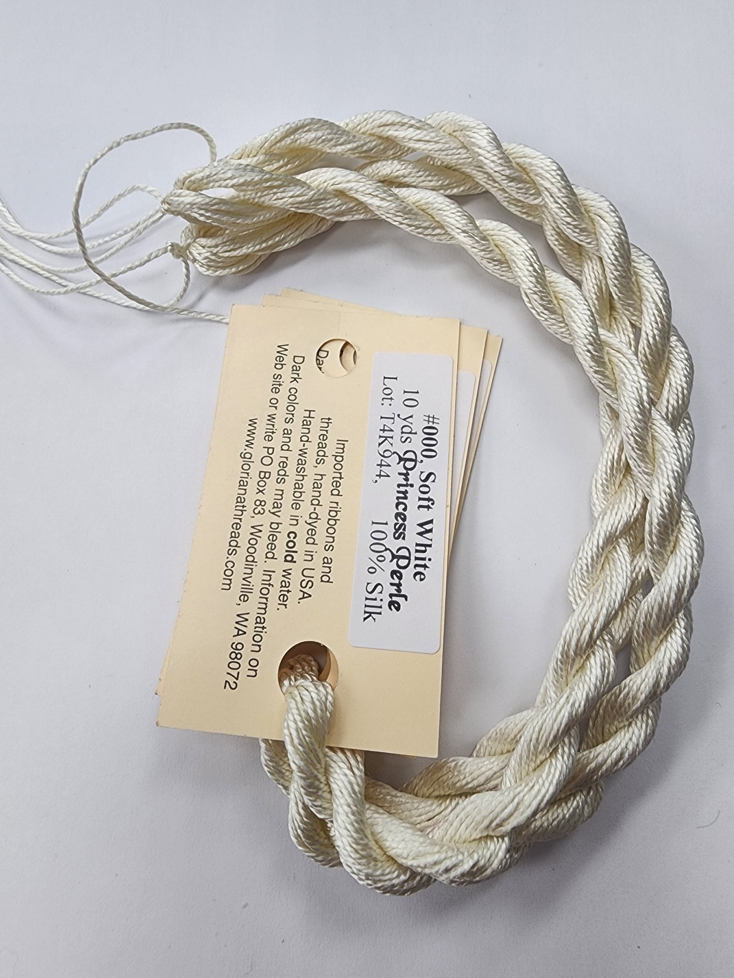PP-000 Soft White Princess Perle Gloriana