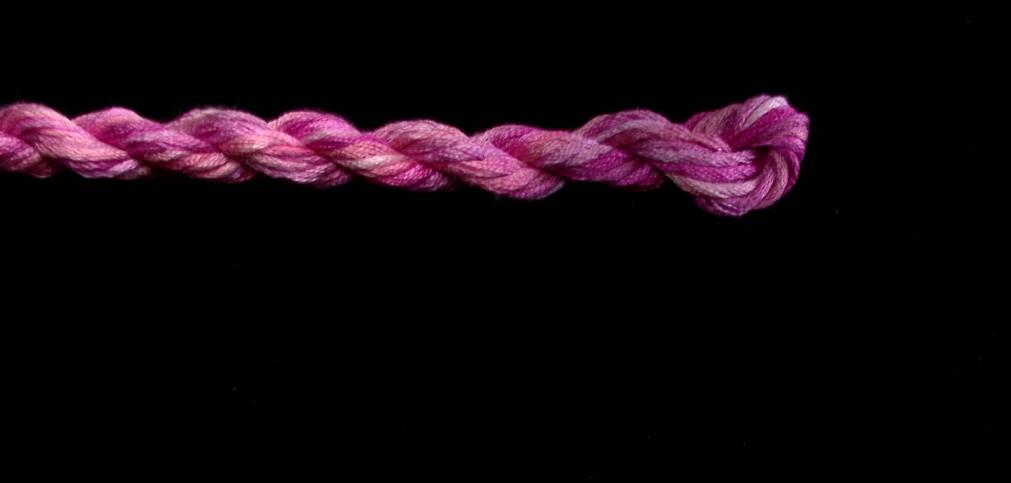 Fraises du Bois Waterlilies Thread
