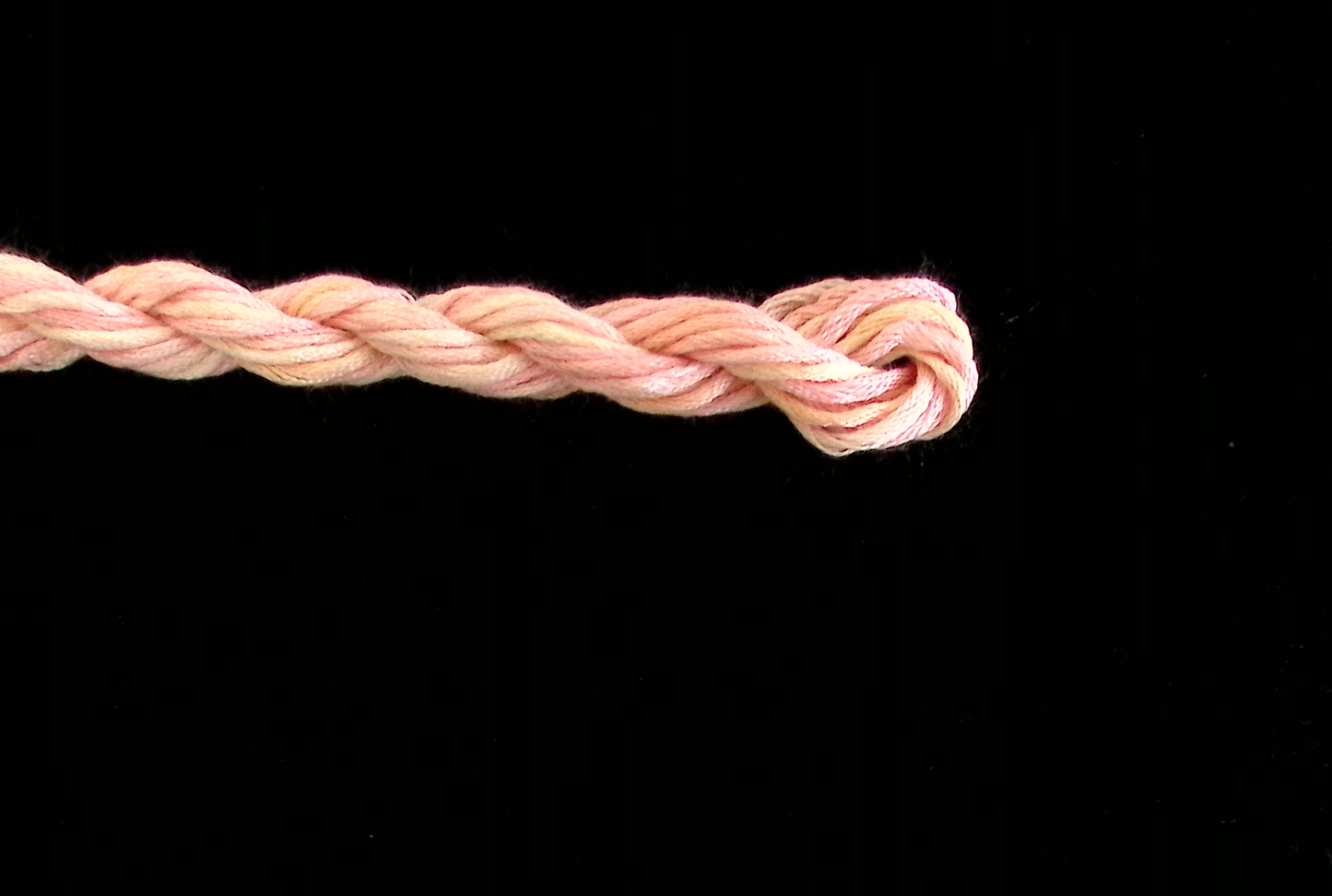 Peach Cobbler Waterlilies Thread