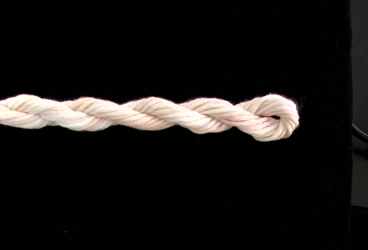 Linen Waterlilies Thread