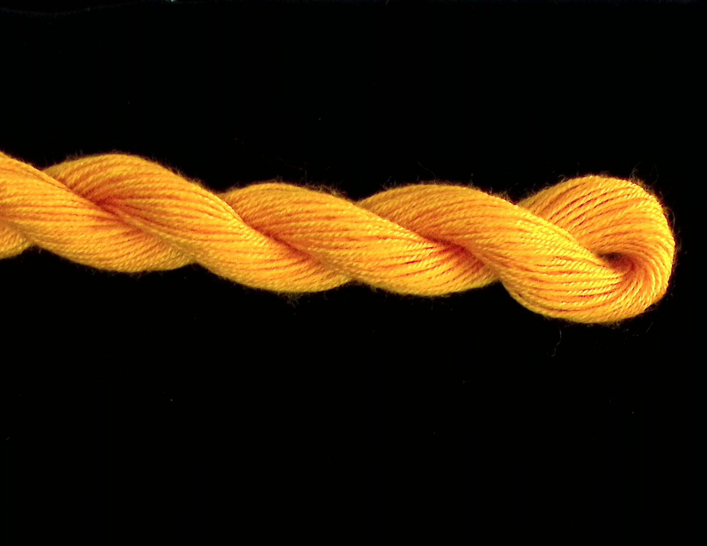 4032 Butter Solid Color Impressions Thread