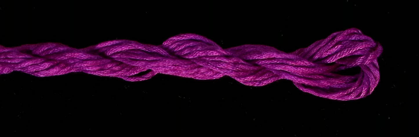 Red Purple Soie Cristale Thread