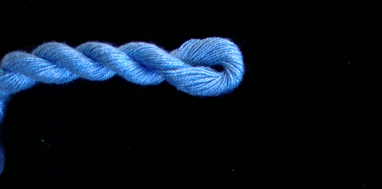 7044 Clear Blue Solid Impressions Thread