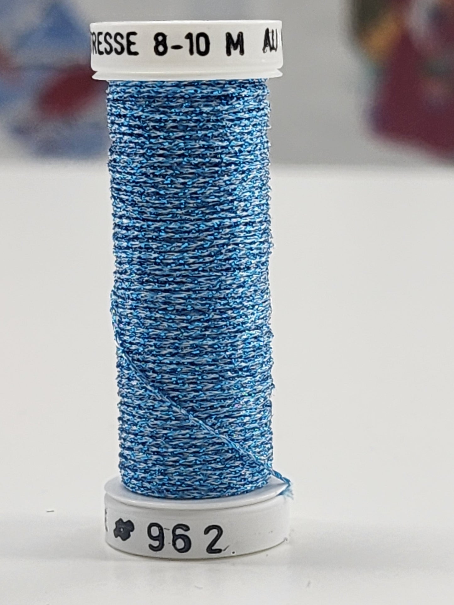Au Ver A Soie Metallic #8 962