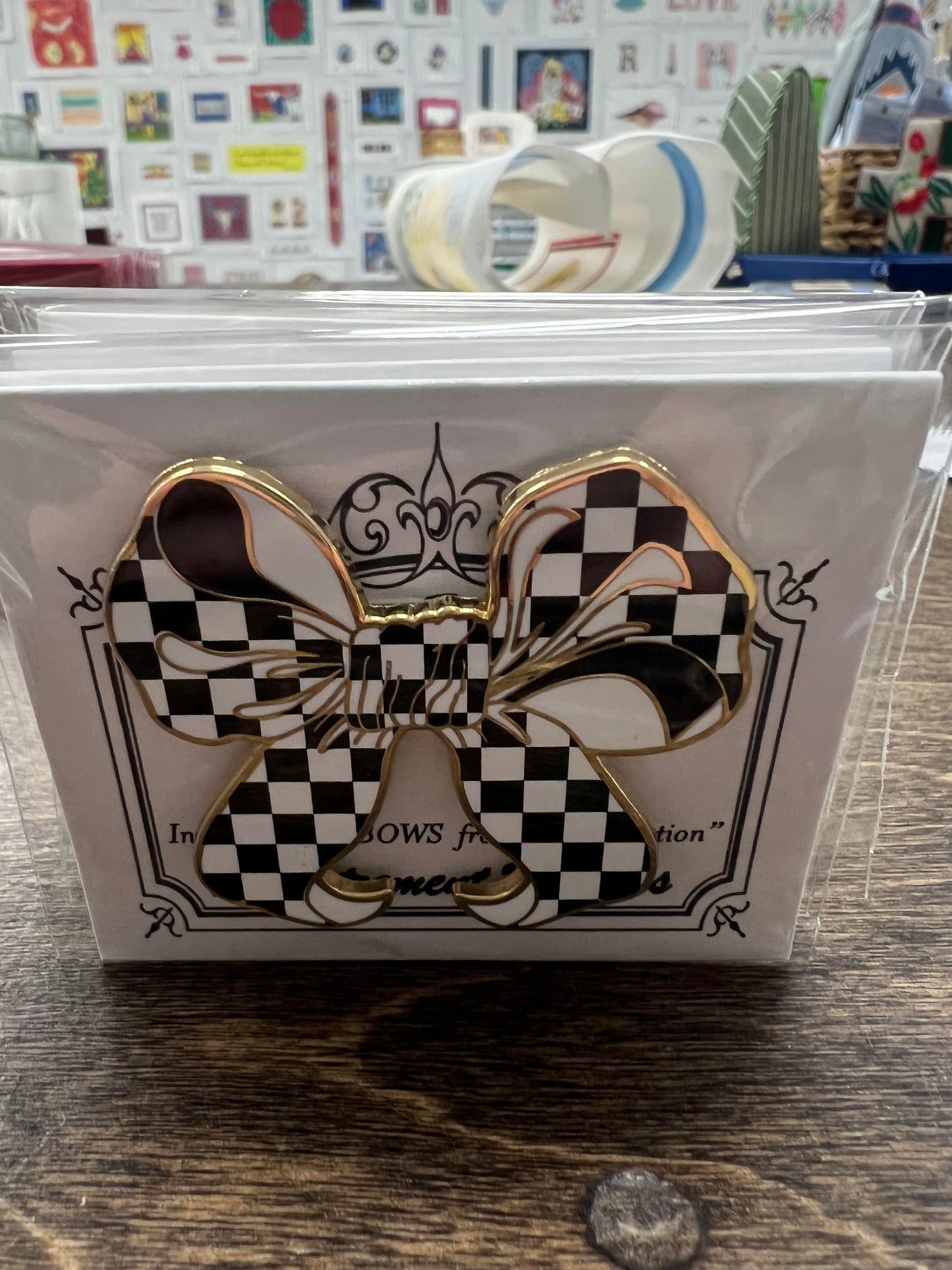 Black & White Check Bow Needle Minder