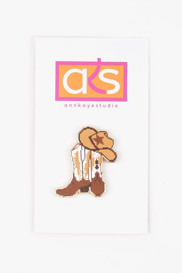Brown Boots Needle Minder