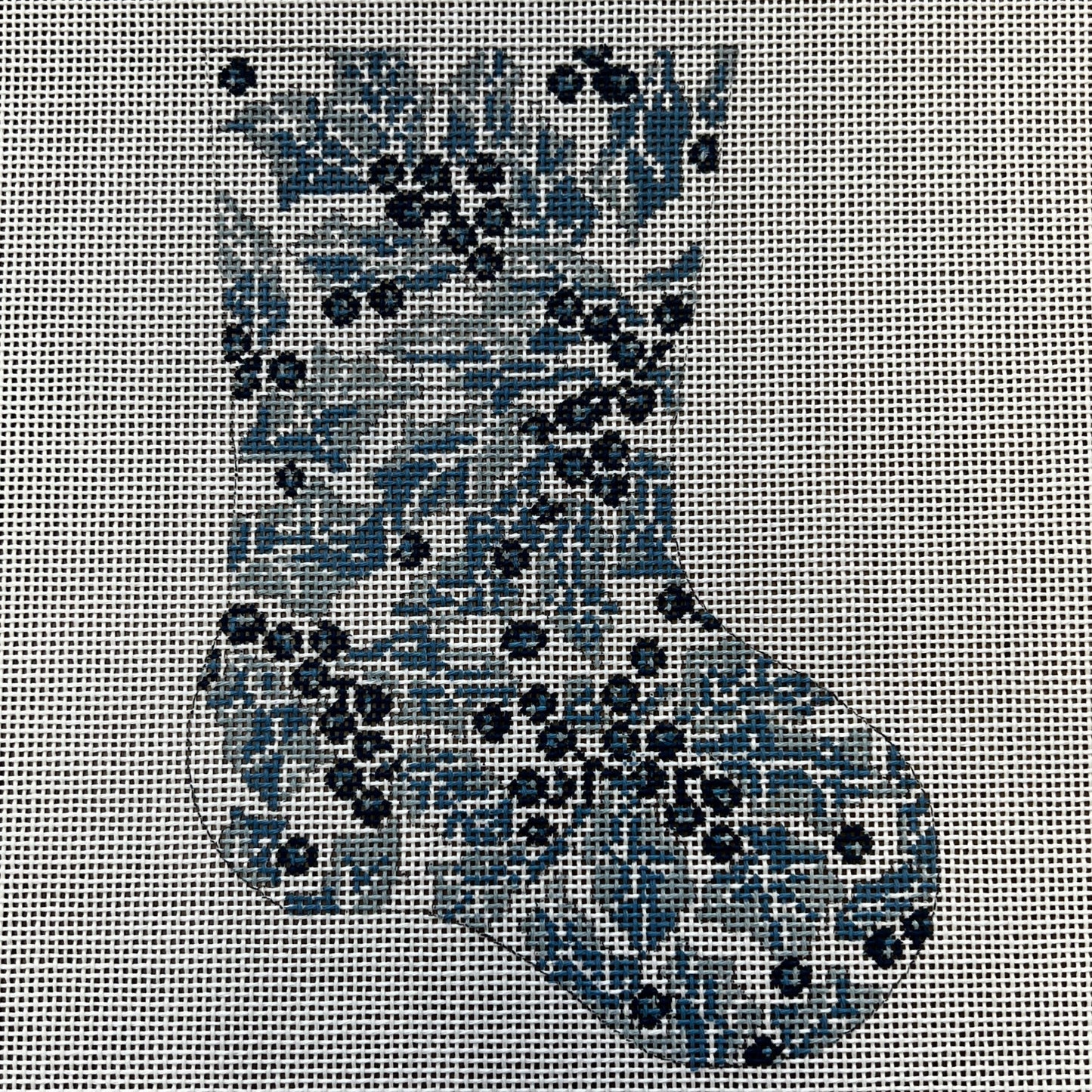 KW114 Blue Holly Mini Stocking