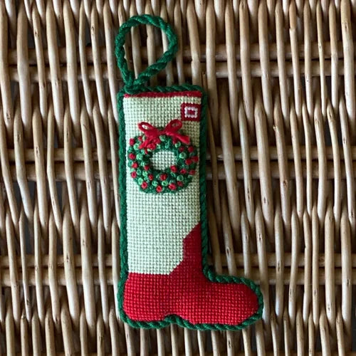 Holiday Wreath Wellie TLM26