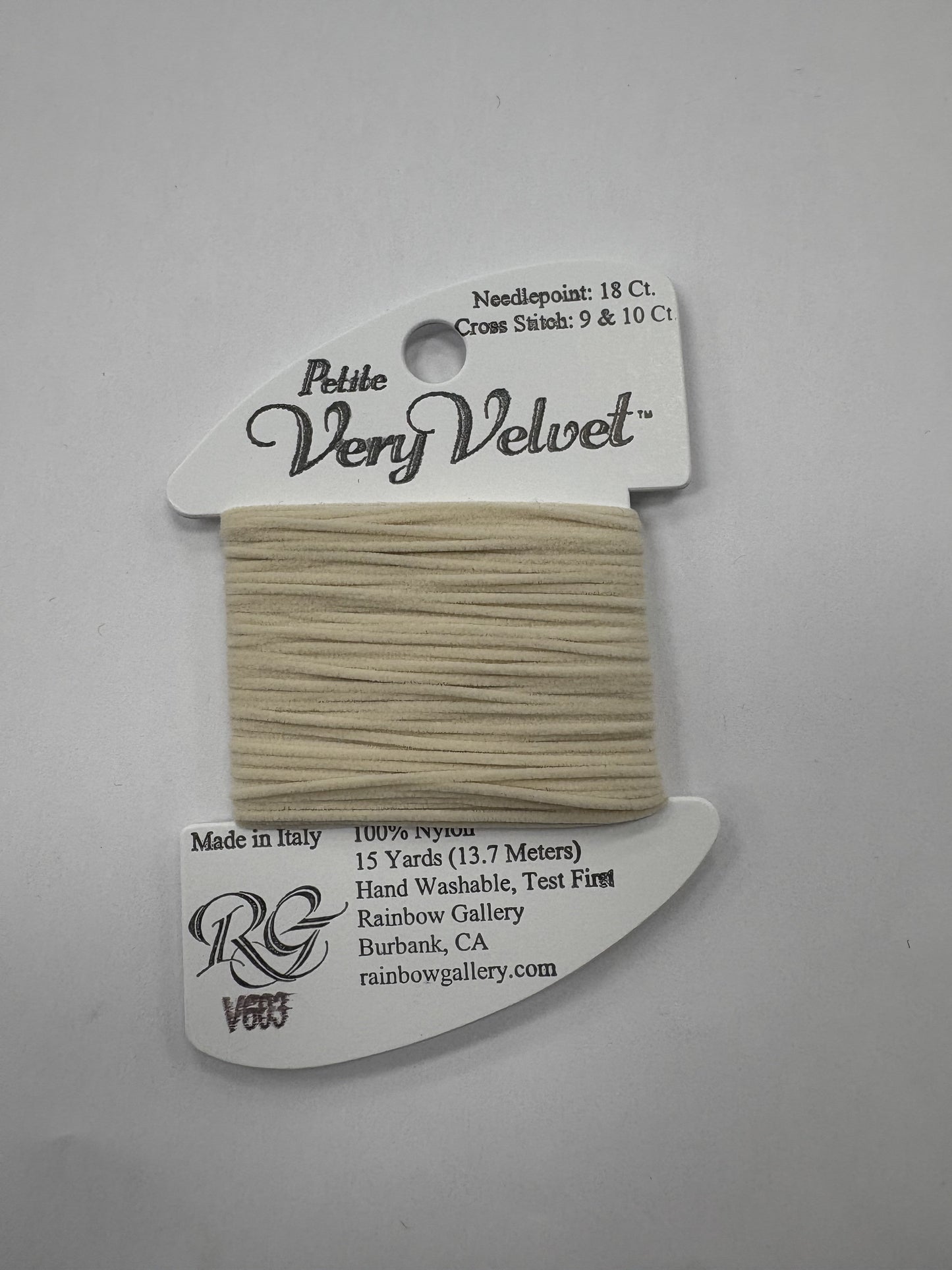 V603 Ecru