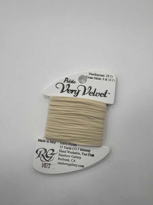 V673 Cream